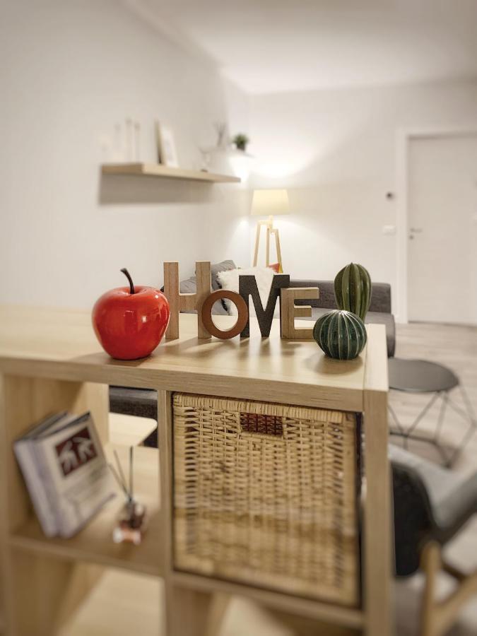 Appartamento Casa Emilia Сирмионе Экстерьер фото